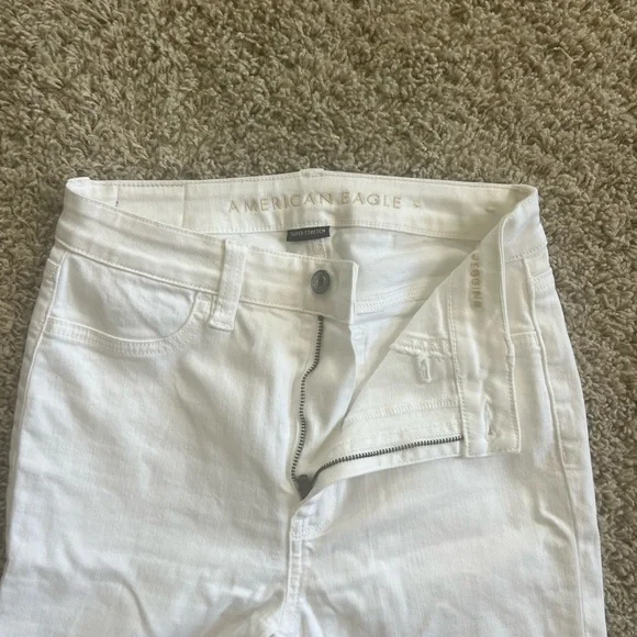 American Eagle White Skinny Jeans - Picture 3 of 3